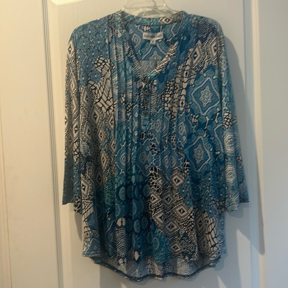 Beautiful blues soft Southern Lady Top Blouse, Sz 1X